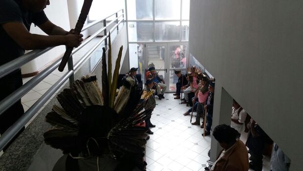 Indígenas desocupam sede da Funai em Campo Grande
