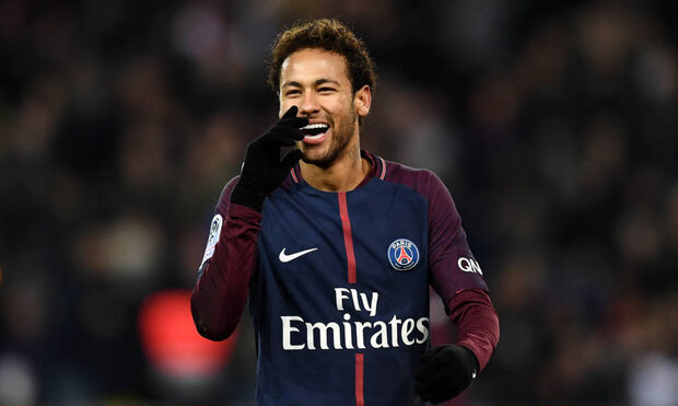 Após treinar, Neymar é liberado pelo PSG para retornar ao Brasil