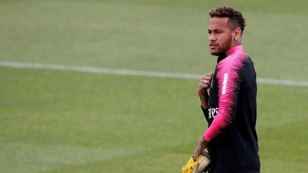Neymar segue na mira do Real, que pode pagar R$ 1,3 bilhão pelo brasileiro