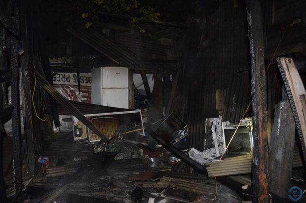 Homem incendeia casa após achar que esposa havia o abandonado