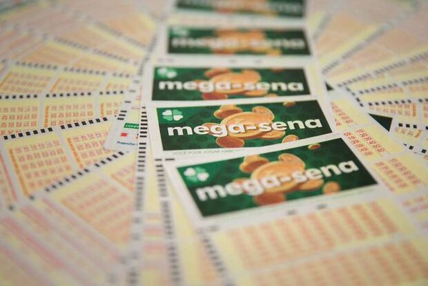 Mega-Sena pode pagar prêmio de R$ 5,5 milhões nesta quarta-feira