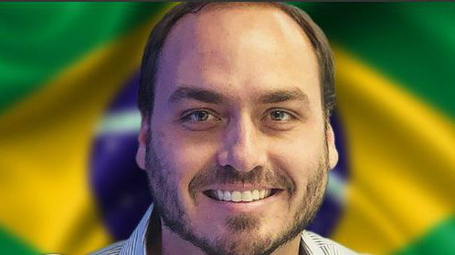 Bolsonaro nega que o filho Carlos terá cargo no governo federal
