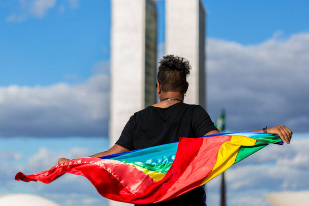 STF deixa para fevereiro julgamento de criminalização da homofobia