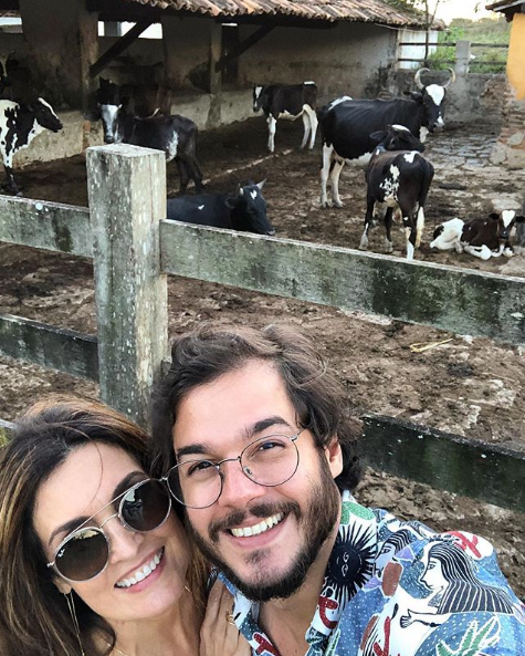 Maria Gadu dispara contra foto de Fátima Bernardes com o namorado