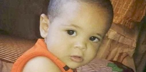 Pai mata bebê atropelado ao estacionar caminhão e é internado em estado de choque