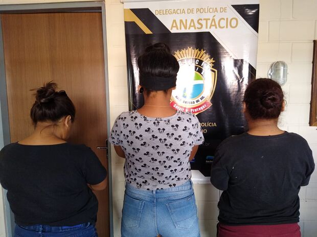 Operação Fronteira Segura prende três adultos e apreende menor por tráfico no MS