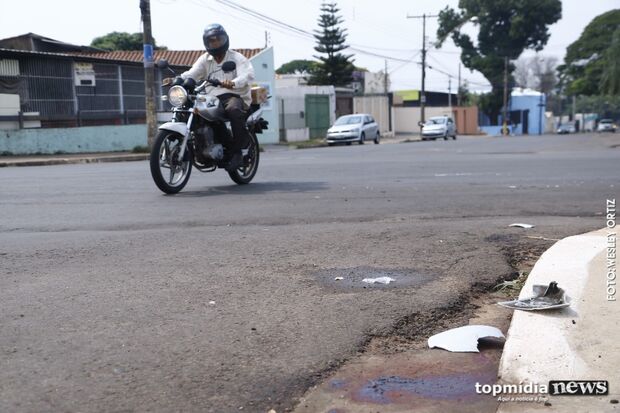 Motorista que atropelou e matou motociclista no Amambaí se apresenta à polícia, mas fica solto