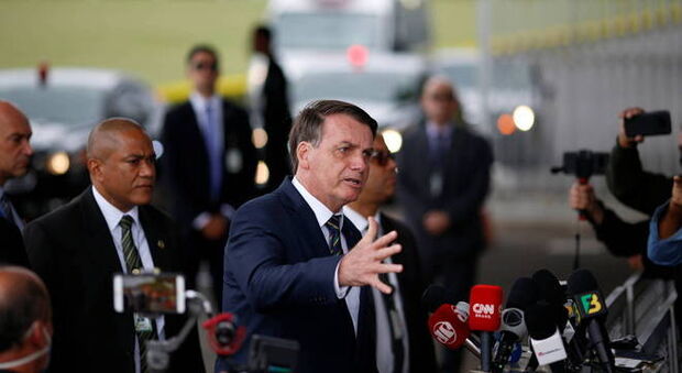 Bolsonaro desabafa: 'espero que essa quarentena termine ainda esta semana'
