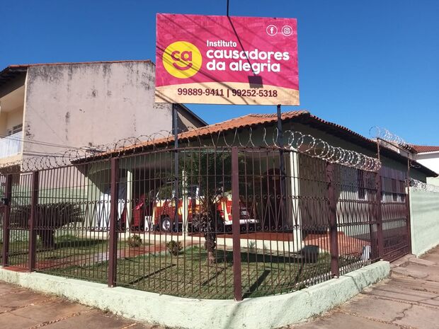 Bazar é realizado para ajudar famílias desempregadas na pandemia em Campo Grande