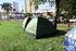Grupo está acampado em frente à prefeitura