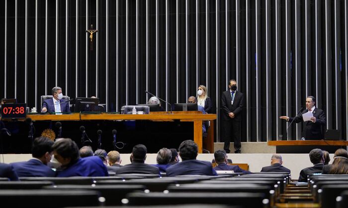 De lavada, Câmara derruba sonho de Bolsonaro em ter voto ...