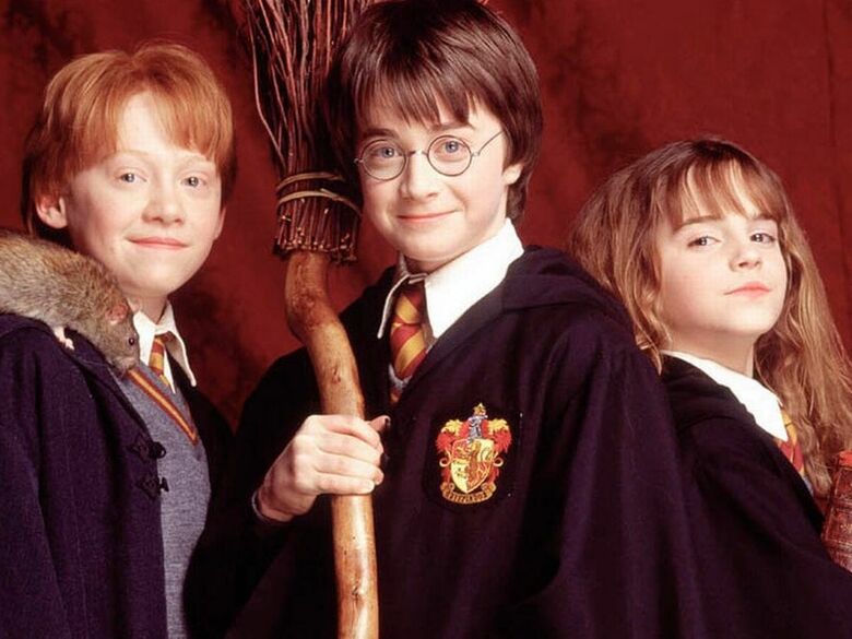 Harry Potter e a Pedra Filosofal' ganha nova versão em comemoração aos 20  anos do filme - Olhar Digital