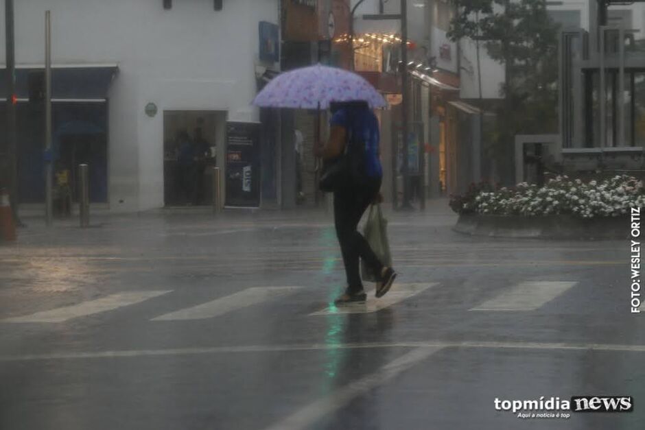 Existe possibilidade de pancadas de chuva, em especial, no período da tarde; mínima prevista para o Estado é de 19°C e máxima de 37°C