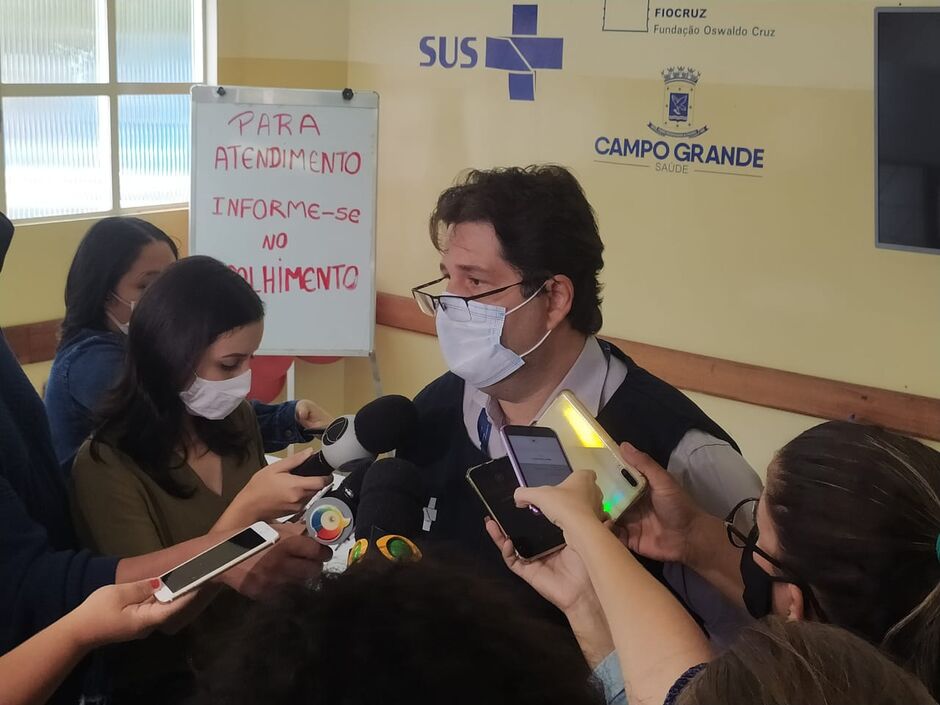 José Mauro Filho durante a primeira etapa da vacinação em Campo Grande