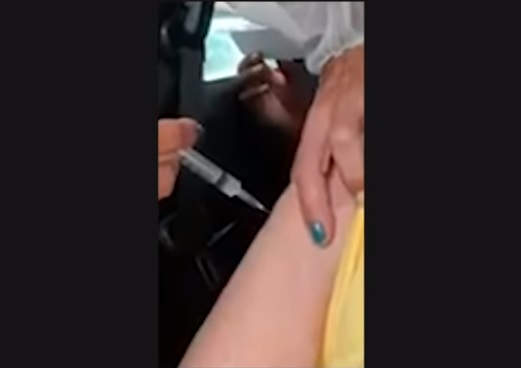 Polícia e prefeituras investigam falsa vacinação no RJ