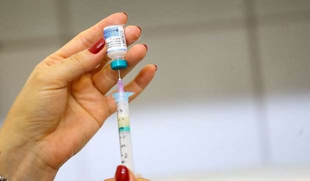 MS precisa de novas doses de vacina contra a covid-19 para continuar imunização de novos grupos