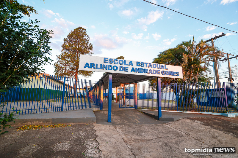 Escola Arlindo de Andrade Gomes