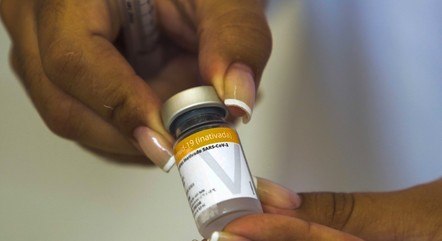A partir da próxima semana, os pesquisadores terão resultados da resposta à aplicação da segunda dose da vacina produzida pelo Instituto Butantan