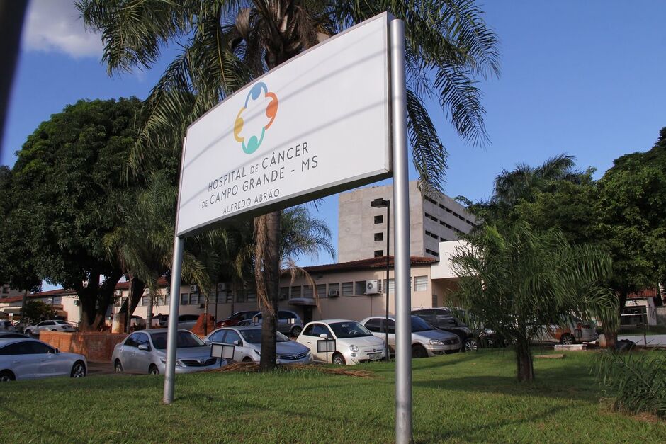 Hospital pediu socorro às autoridades de Saúde; cirurgias eletivas estão suspensas