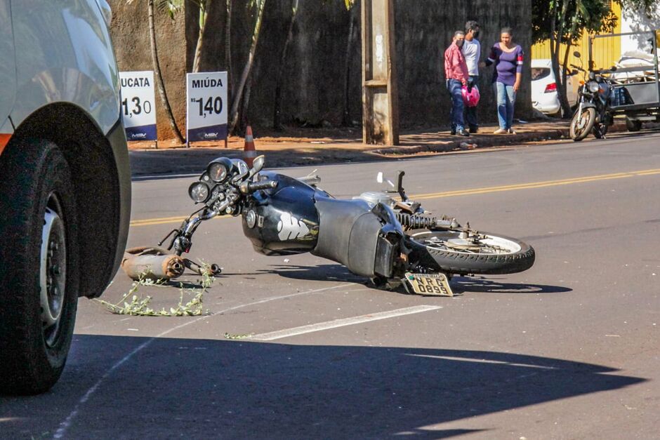 Motociclista ficou em estado grave