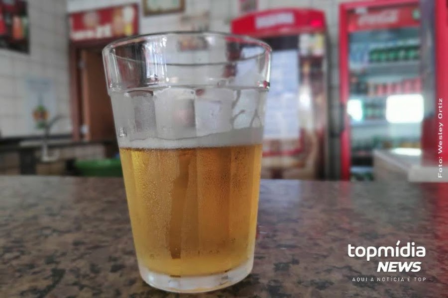 Imagem Ilustrativa - Adolescentes foram encontradas consumindo bebida alcoólica na Tabacaria
