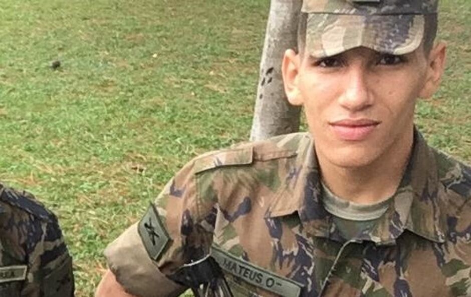 Mateus morreu tentando salvar dois adolescentes de afogamento em Guarujá, SP