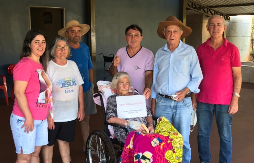 Família celebra cura em Costa Rica