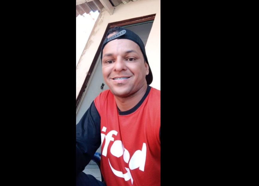 Marcelinho dá um show de dança no TikTok