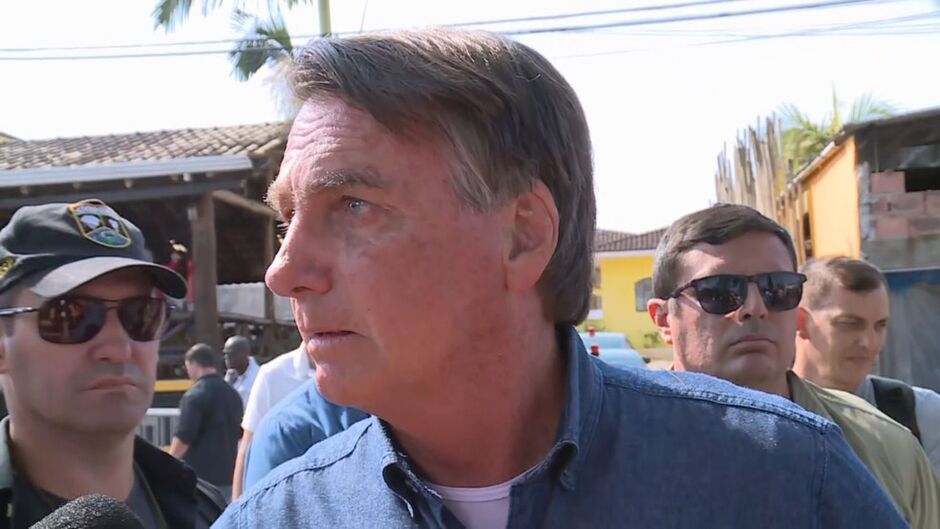 Jair Bolsonaro sem máscara na época da pandemia