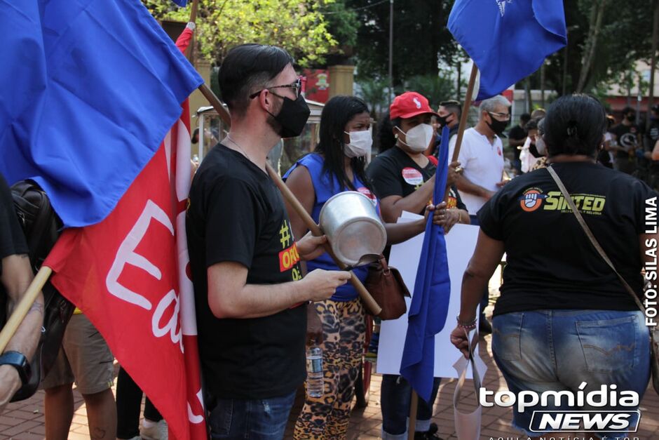 Manifestação contra Bolsonaro em Campo Grande