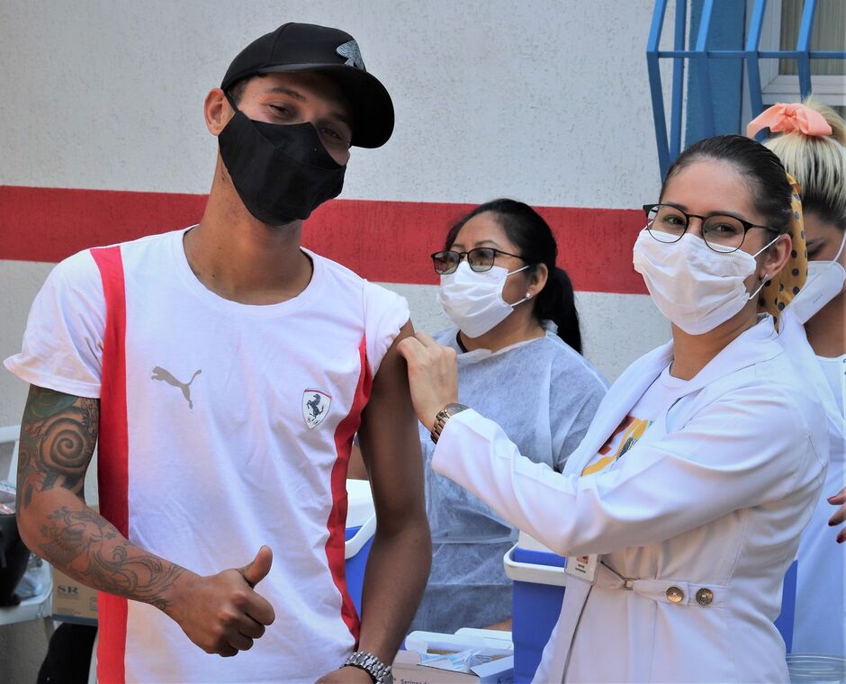 Vacina está adiantada em Campo Grande