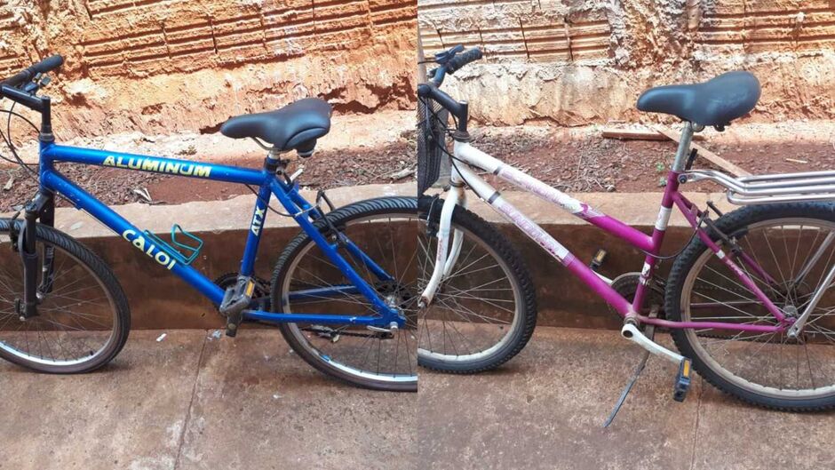 Uma bicicleta é utilizada pela faxineira e a outra, é da filha de 14 anos