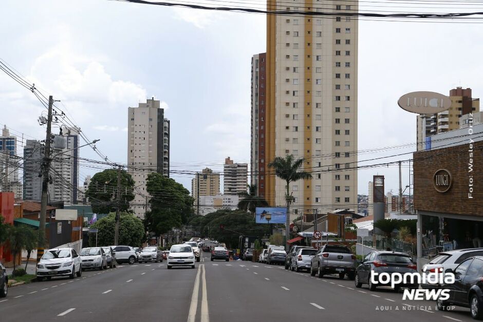 Loja teve confusão, briga e terminou com um esfaqueado