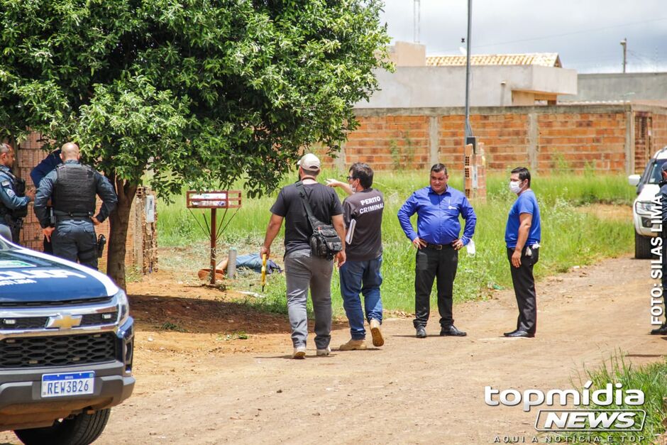 Vítima foi morta com um tiro no pescoço