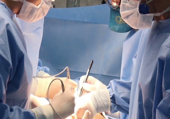 Jovem passou por cirurgia na mandíbula