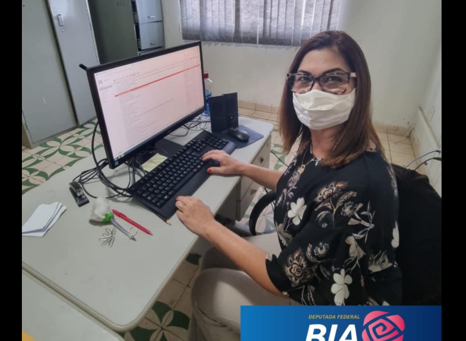 Deputada Bia Cavassa sofreu acidente na BR-262