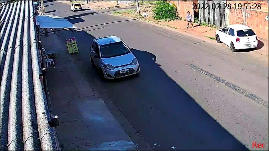 Idosa estava na calçada