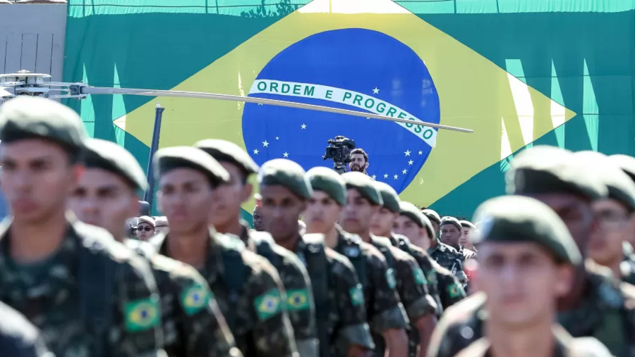 o Brasil historicamente é um país pacífico que se envolve pouco em conflitos além do seu território