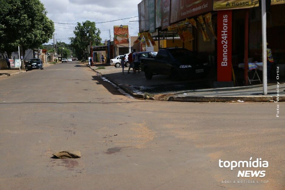 Motociclista precisou ser socorrido pelo Corpo de Bombeiros