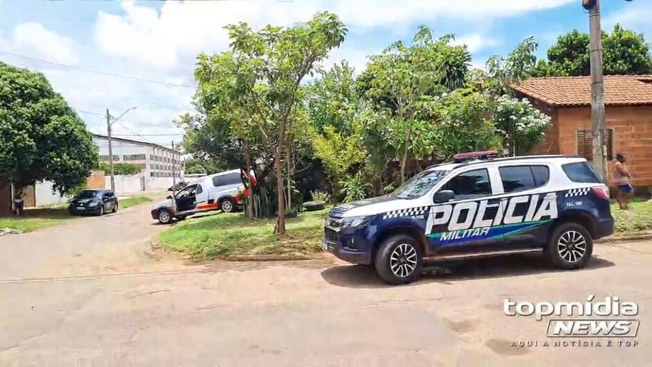 O Corpo de Bombeiros foi acionado e confirmou a morte da mulher