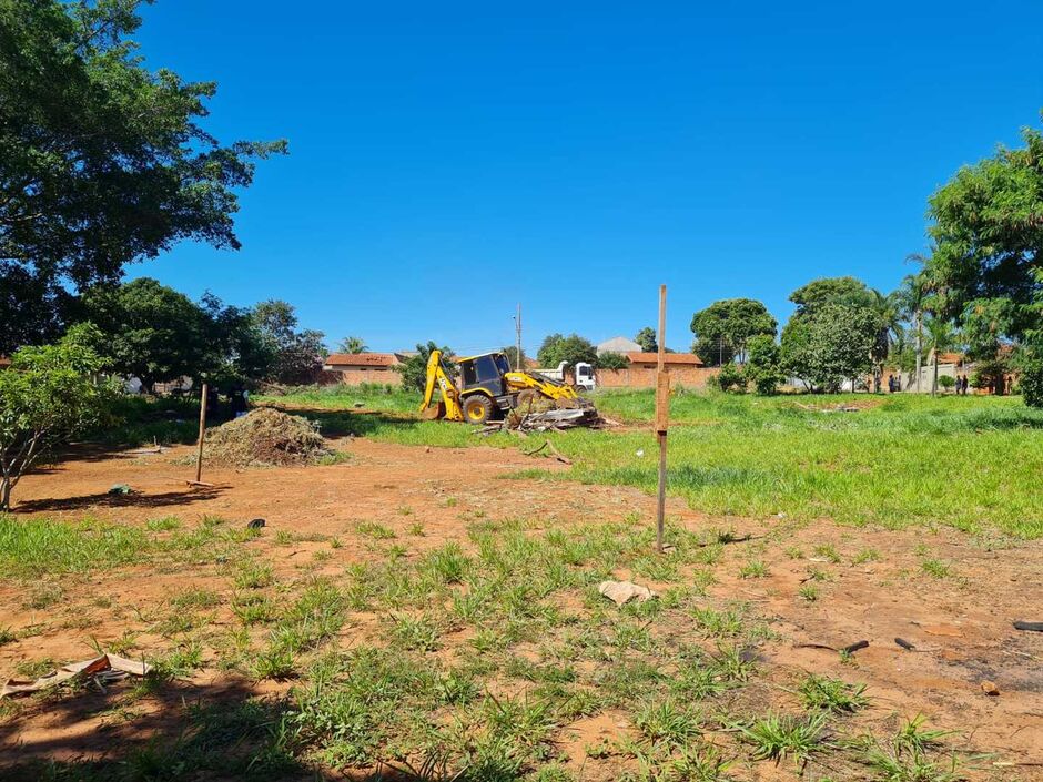 Patrolas destruíram os barracos montados no bairro Monte Videl, em Campo Grande