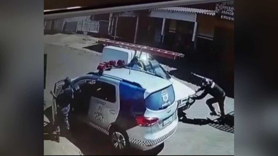 Câmeras de segurança flagraram o caso