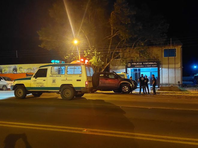 Ambulância foi atingida por cinco disparos de arma de fogo