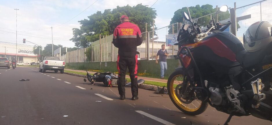 Motociclista ficou inconsciente