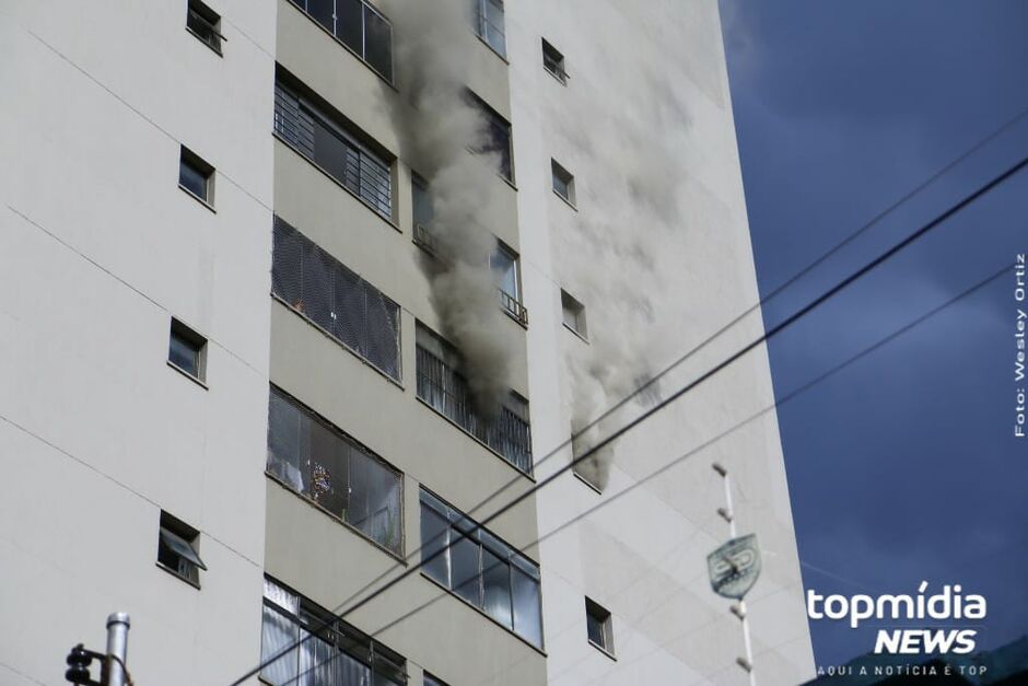 Fogo tomou conta de apartamento