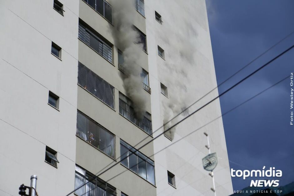 Idosa salva de fogo estava com terço na mão