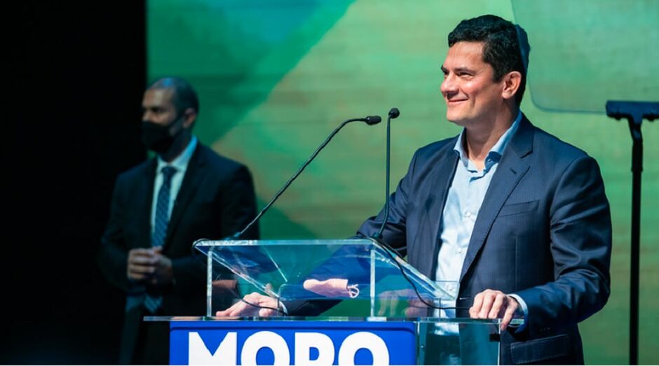 Moro anuncia troca de partido e desiste de ser presidente 