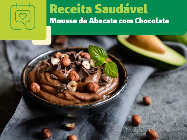 Mousse de chocolate com abacate