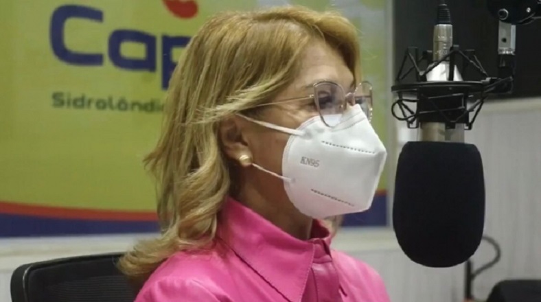 Prefeita lembra de xingamentos por ser mulher