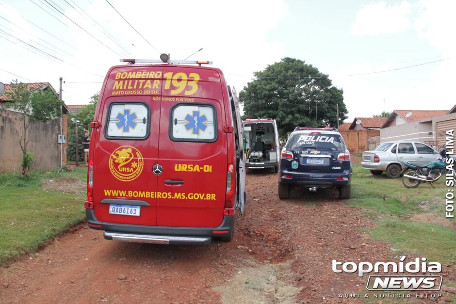 O Corpo de Bombeiros foi acionado e fez o resgate do homem